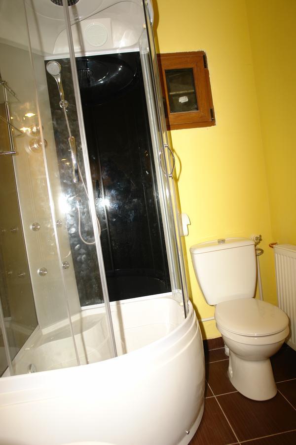 Pensiunea Casa Benko Bacau Luaran gambar