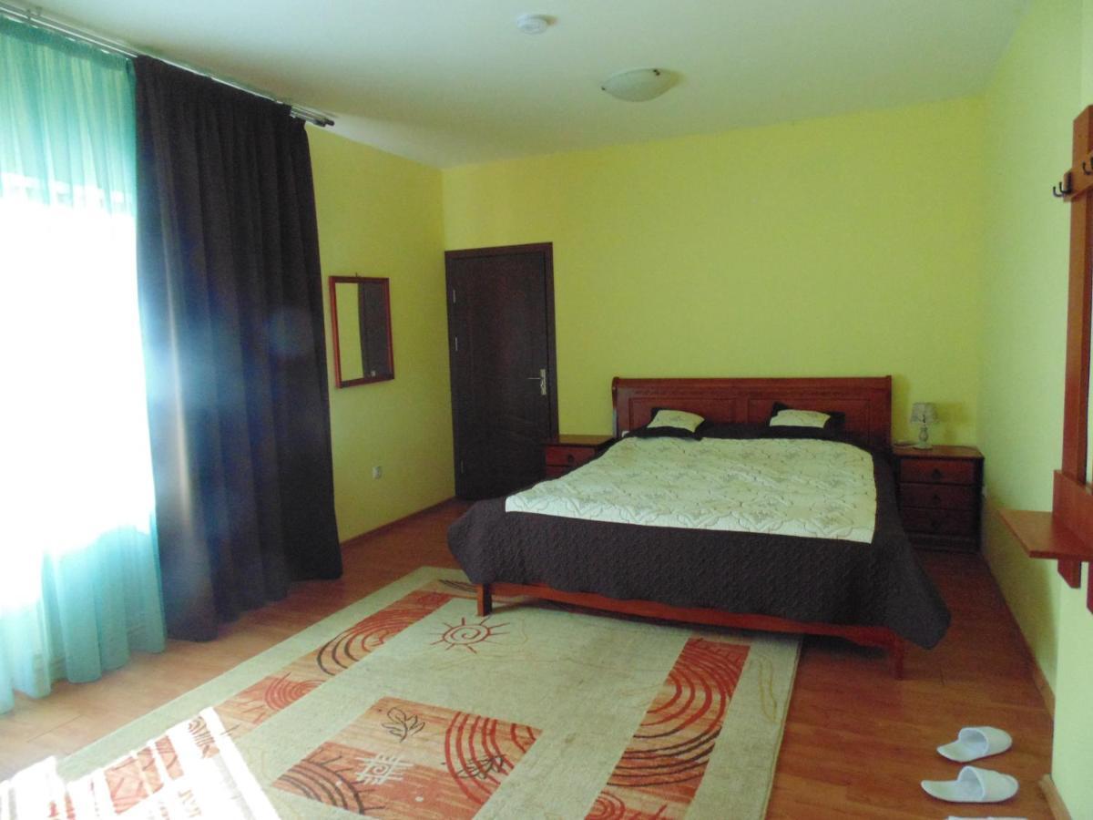 Pensiunea Casa Benko Bacau Luaran gambar