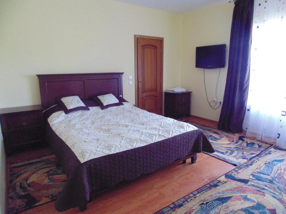 Pensiunea Casa Benko Bacau Luaran gambar
