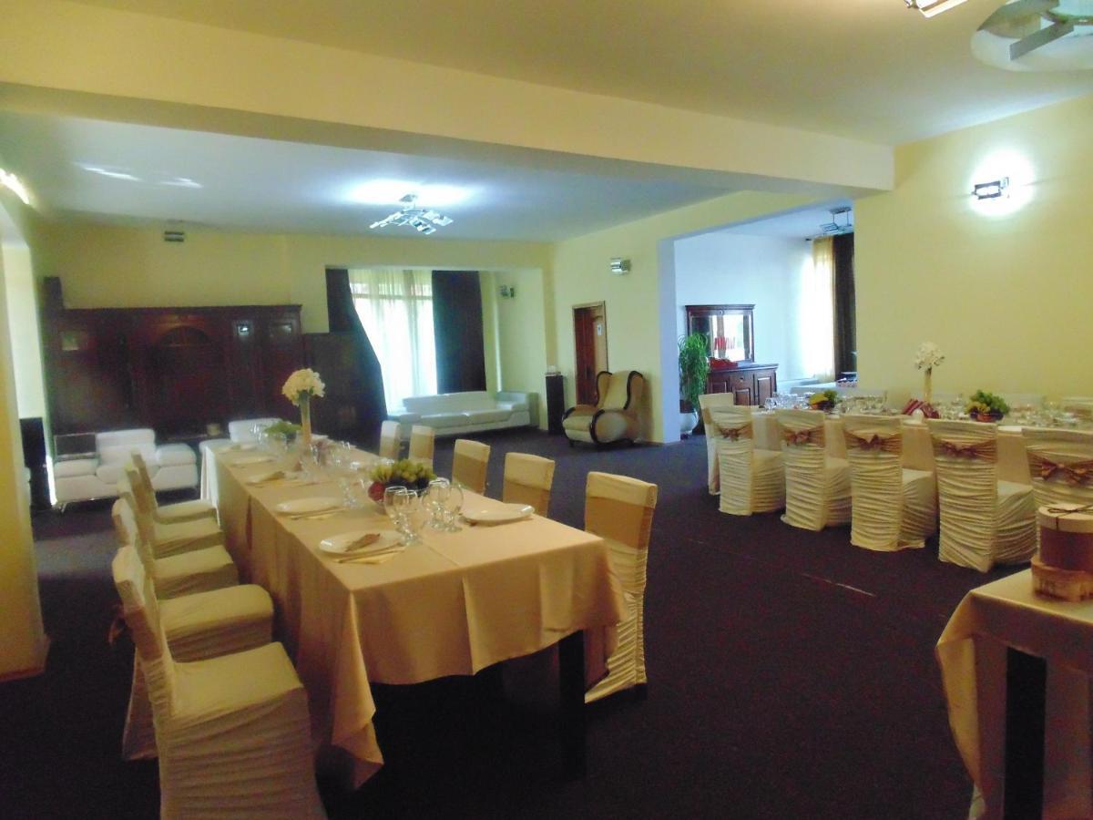 Pensiunea Casa Benko Bacau Luaran gambar